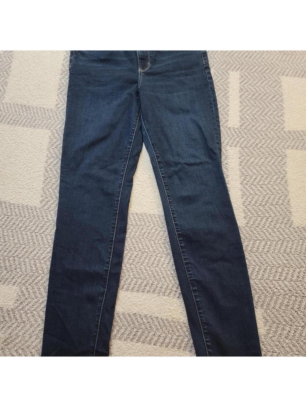 American Eagle Women's Navy and Blue Jeans